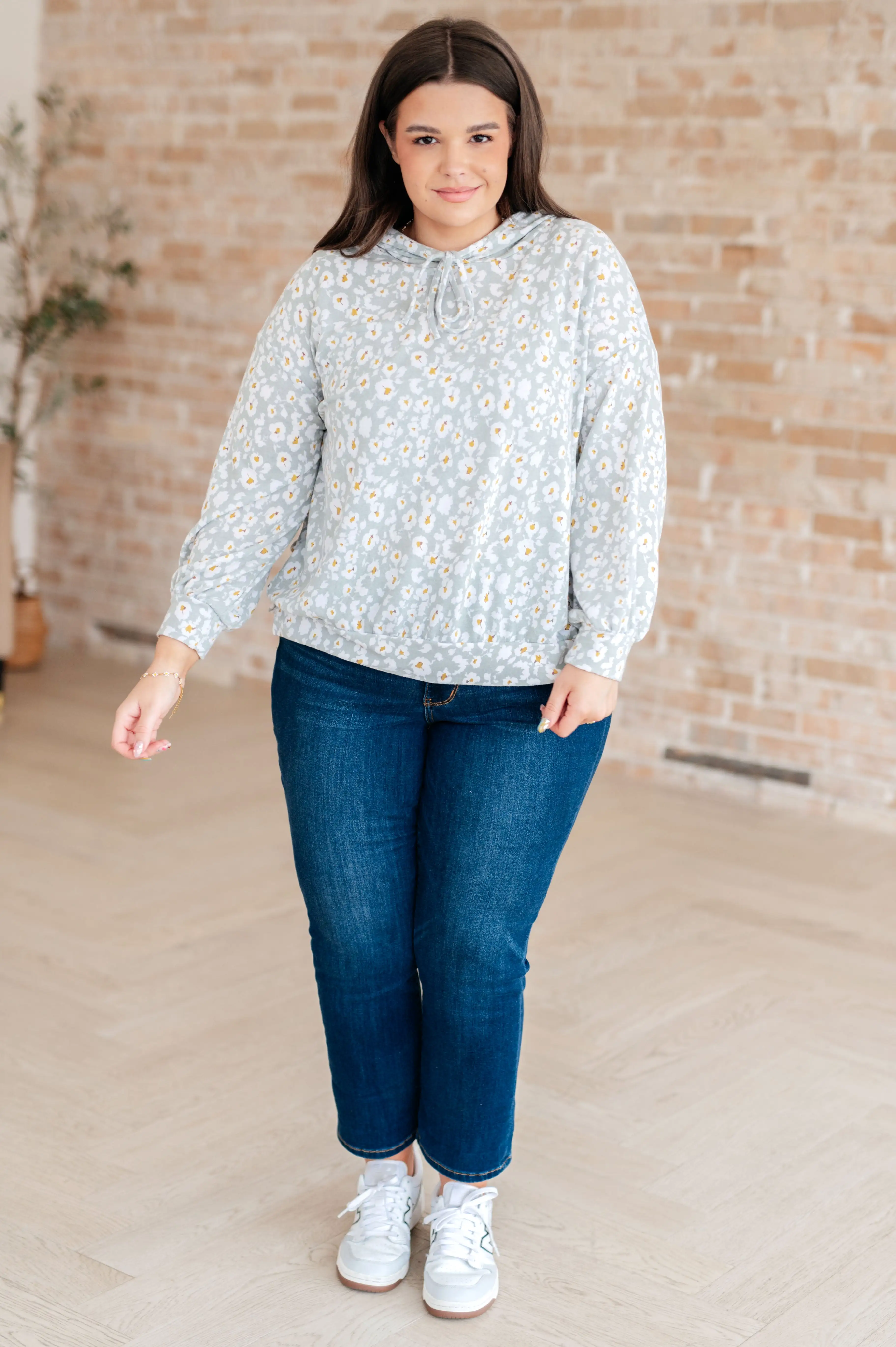 A Touch of Pollen Pullover Sweater