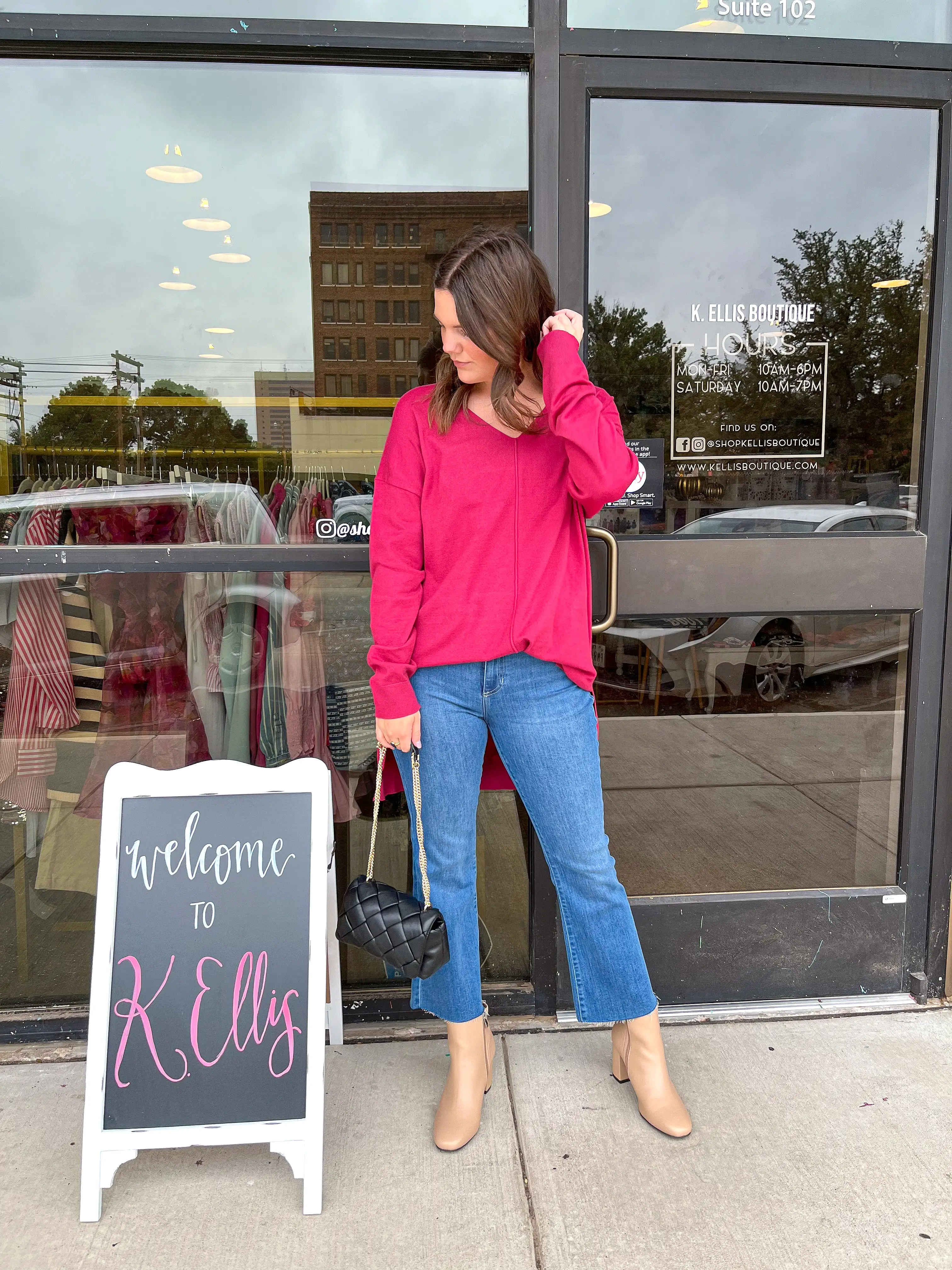 Deep V-neck Loose Fit Pullover Sweater- Magenta