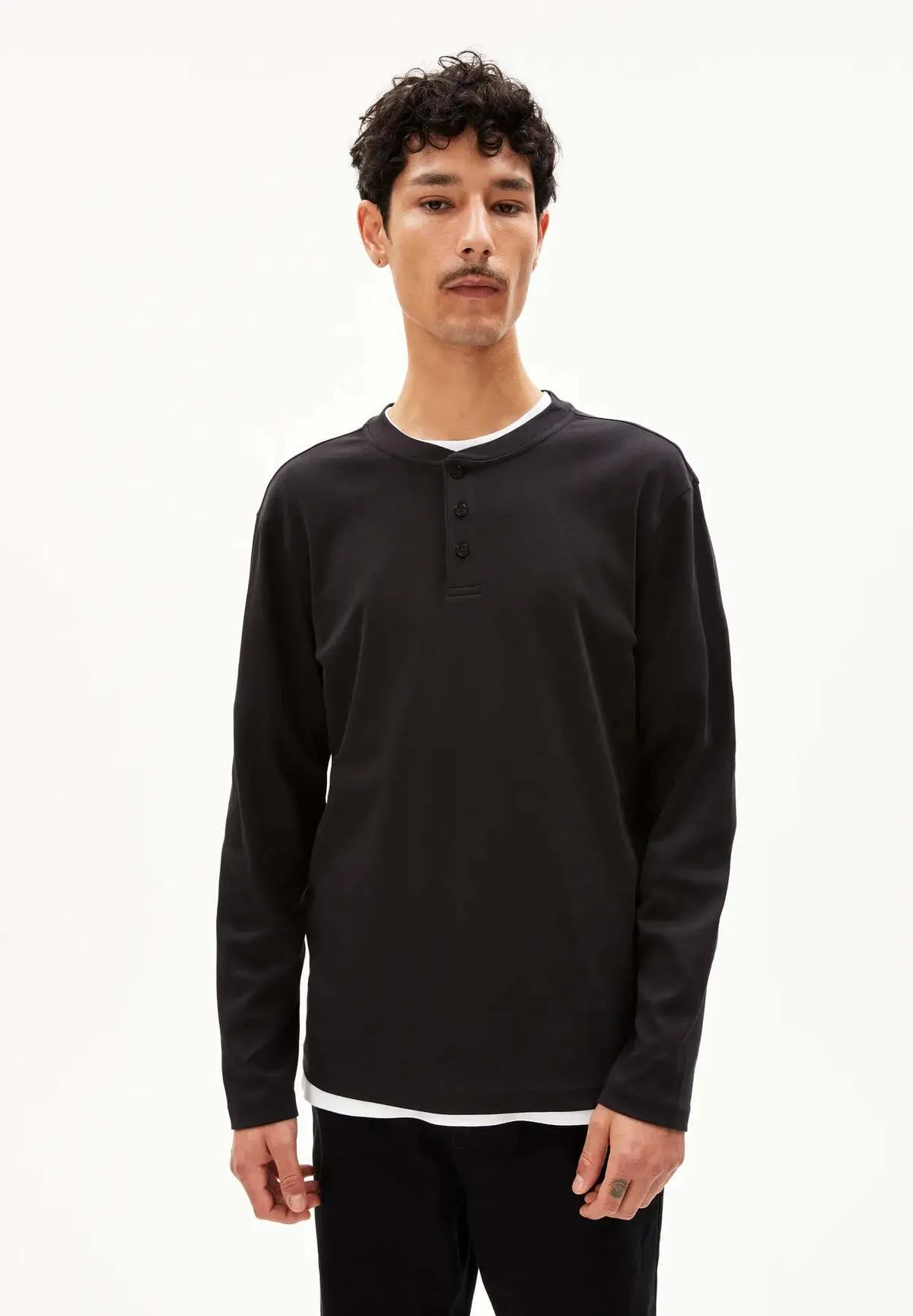 Faano Premium Organic Cotton Slim Fit Longsleeve - Black