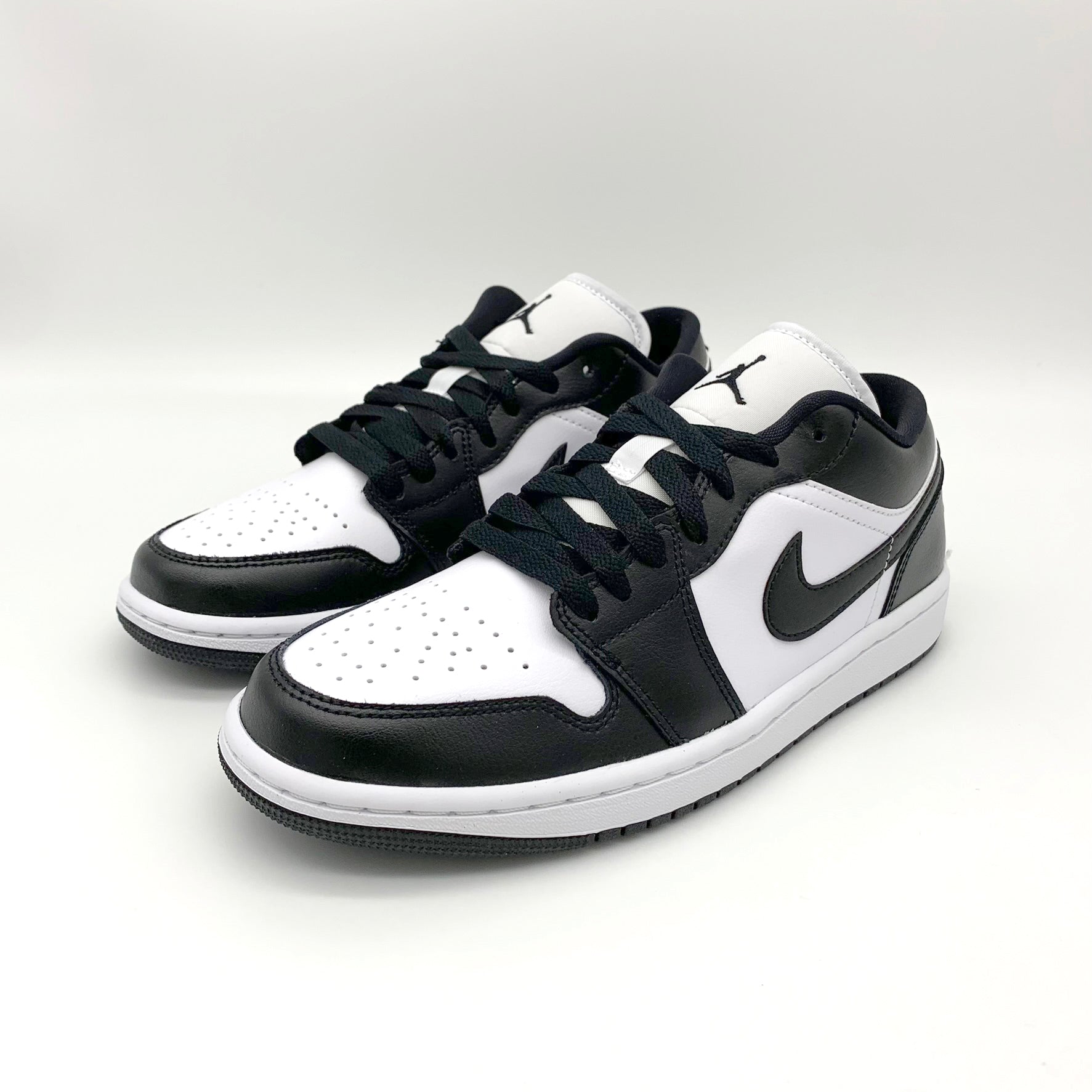 Jordan 1 Low Panda