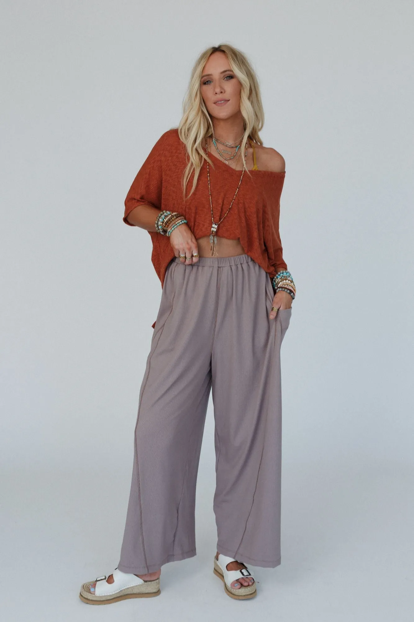 Modern Muse Wide Leg Pants - Mocha