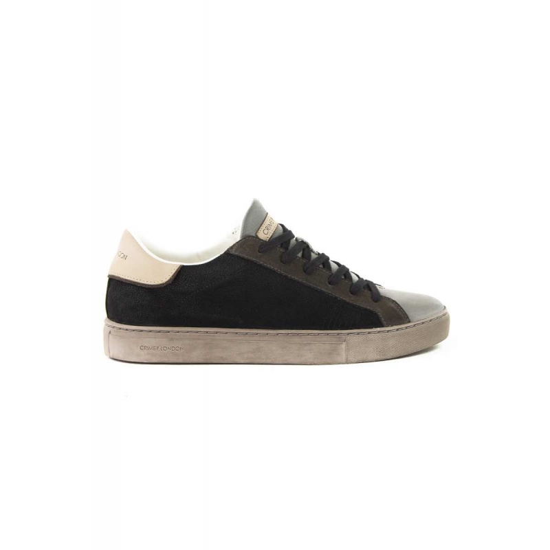 SNEAKERS IN PELLE CON DETTAGLI A CONTRASTO, NERO