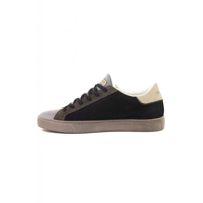 SNEAKERS IN PELLE CON DETTAGLI A CONTRASTO, NERO