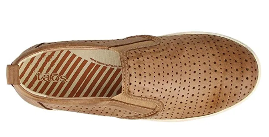 Taos Womens Court Slip-On Sneaker Tan