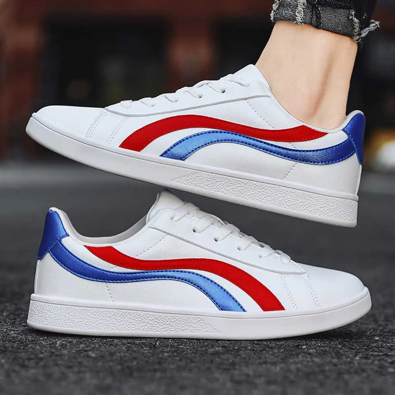 White blue curved stripe casual shoe sneaker